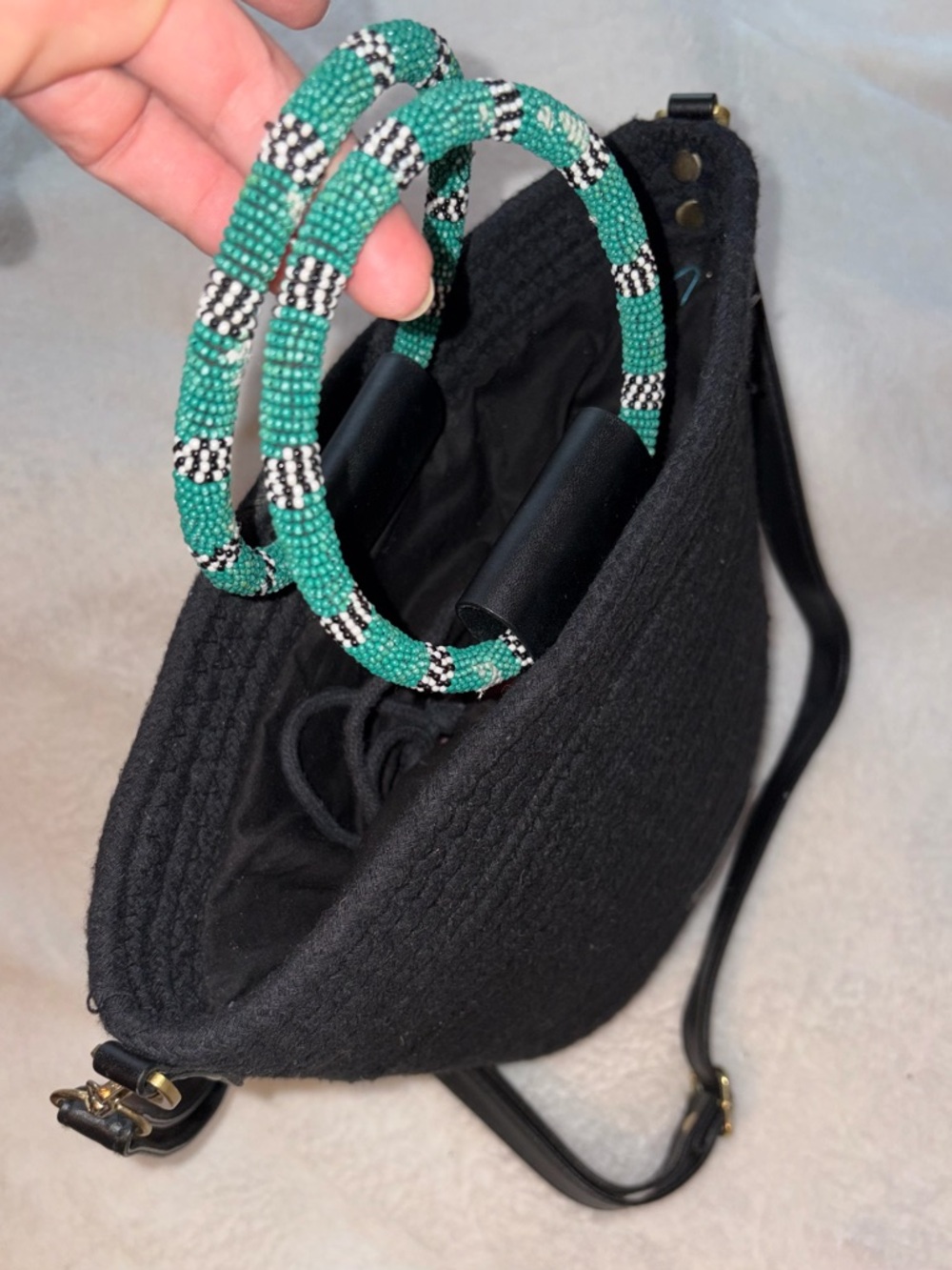 Elizabeth & James Bucket Crossbody Bag - Picture 3 of 12